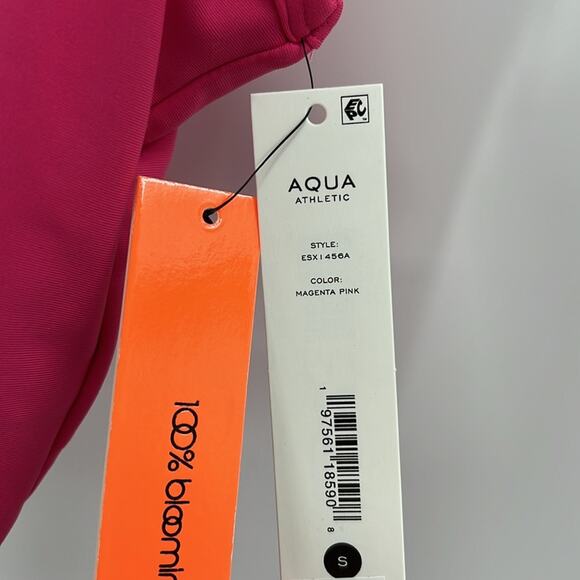 AQUA Athletic Women's Scallop Hem Crop Top - Magenta Pink - Small -NWT - Picture 4 of 5